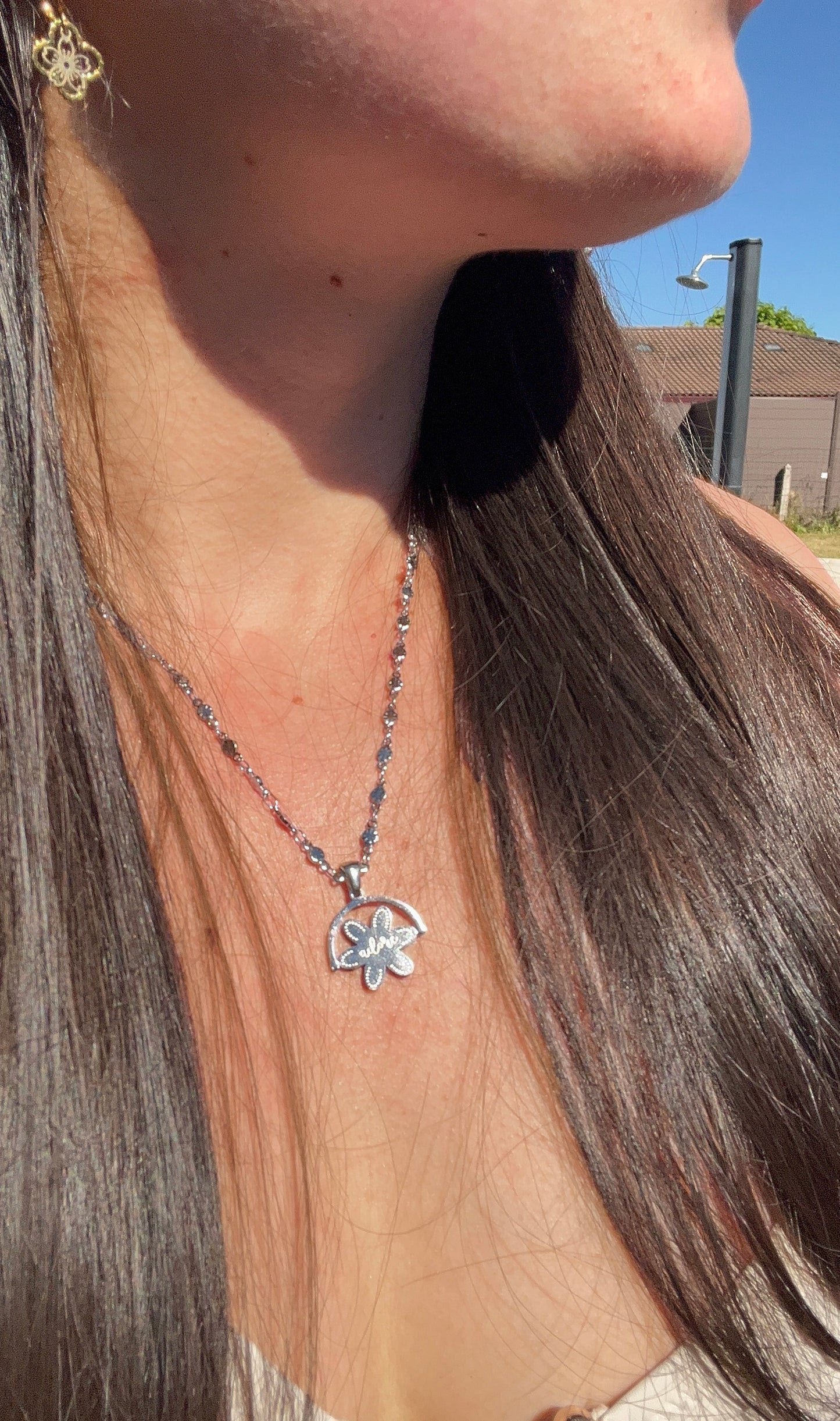 Collier Adora